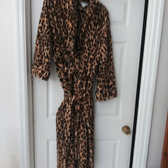 Charter Club Other - Women's Full-length Plush Robe Charter Club Other - Women's Full-length Plush Robe